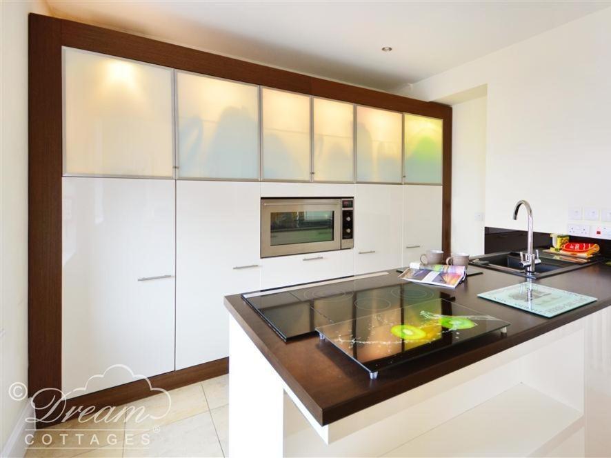 ويموث Azure Apartment المظهر الخارجي الصورة